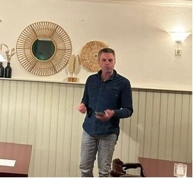 (Hazerwoude). Foto van Mireille van Duuren.
Speech voorzitter